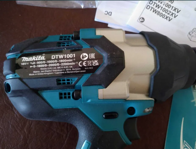 Makita DTW 1001 Z pistol impact brushless 1000Nm/ 18V fara acumulatori